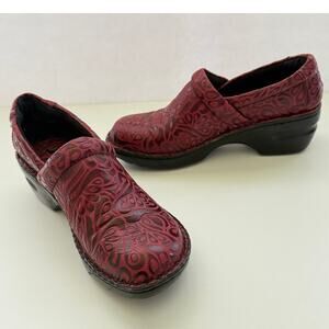 BOC Born Concept Peggy Paisley Leather Slip On Clogs Sz 8.5/40 Workwear Nursing